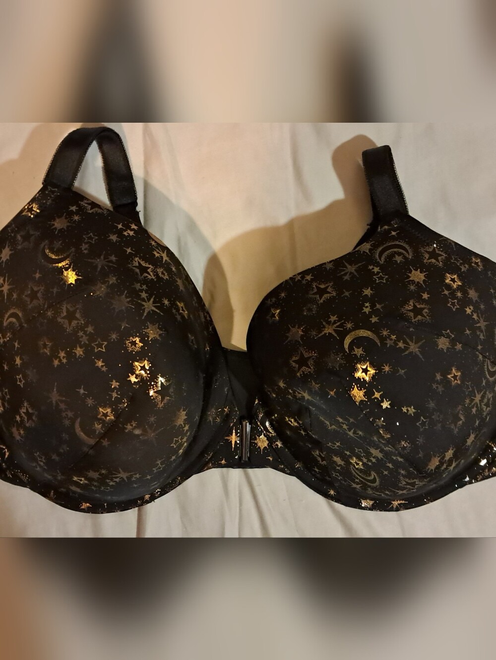 Torrid Front Closure Black & Gold Metallic Tshirt Bra